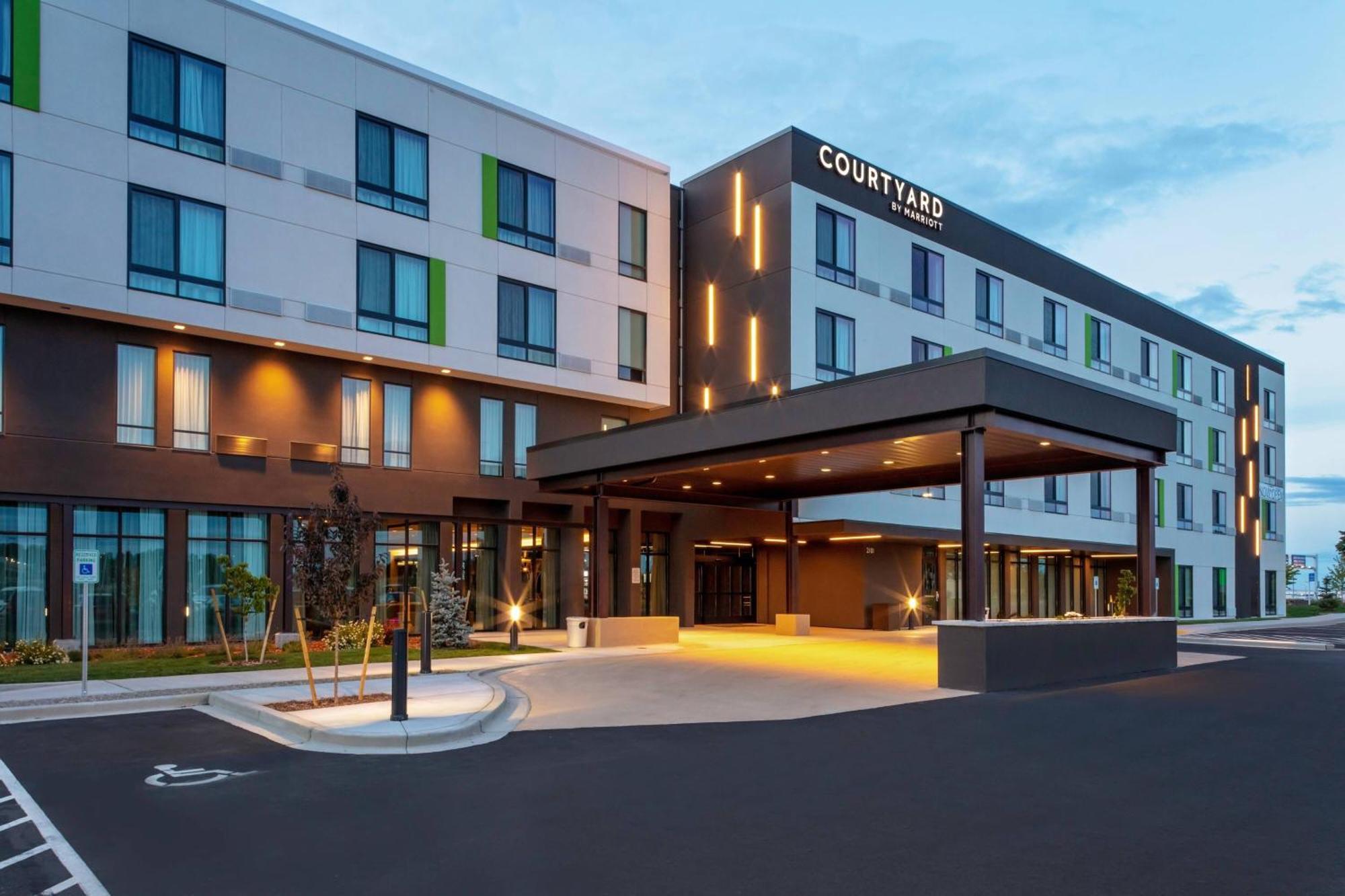 Courtyard Pasco Tri-Cities Airport Hotel Exterior photo